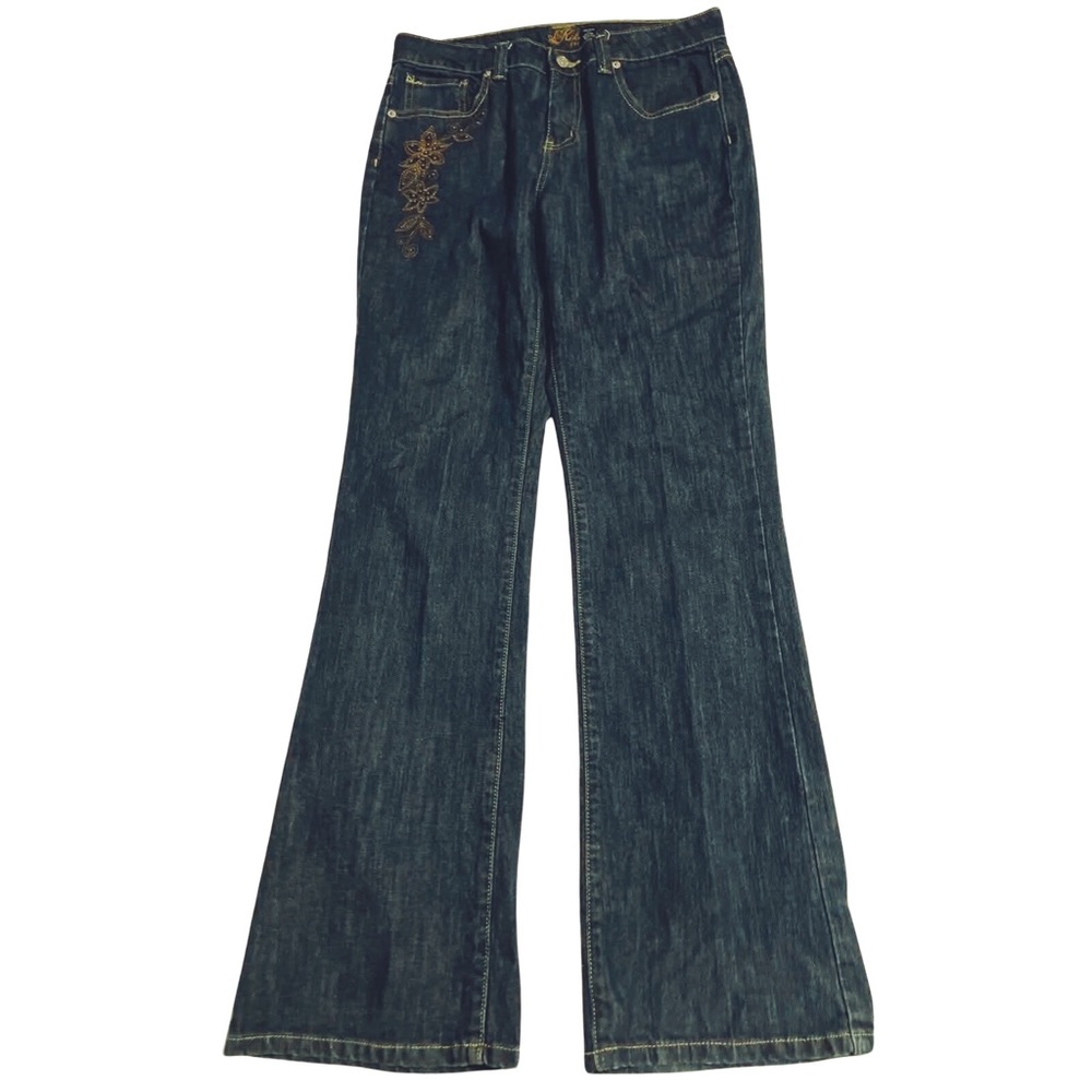 Kikit Jeans - Embroidery & Bead embellishment.